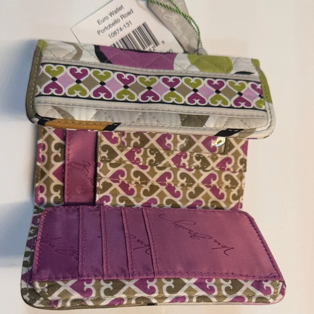 Vera Bradley Green and Pink Quilted Wallet - Picture 1 of 16